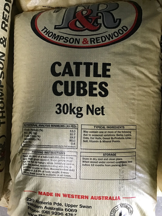 Cattle Cubes (30kg) T&R